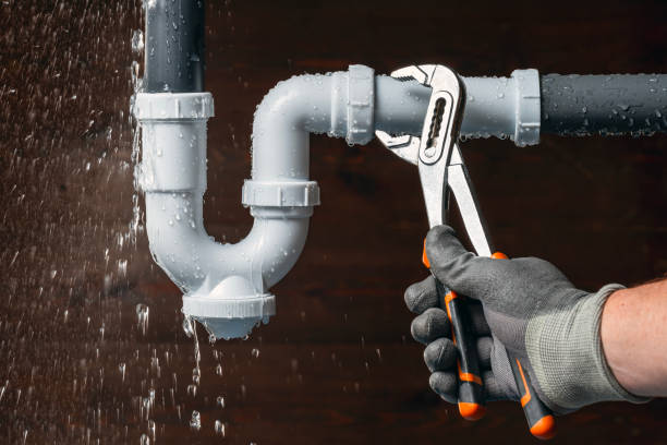 Professional Drain Cleaning technician working in Ararat, NC